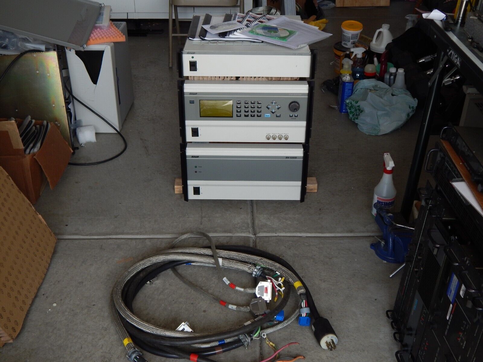 Ametek Elgar SW10500A-1-3-2 Power Source, 10500 VA Ametek Elgar SW10500A-1-3-2 Power Source, 10500 VA